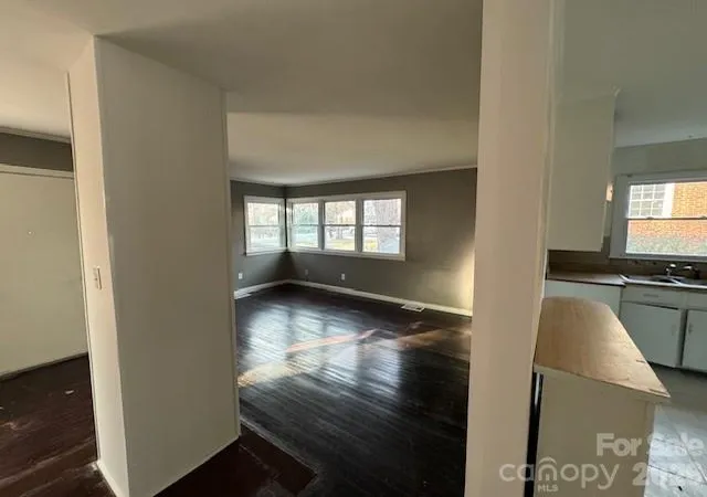 3rd image of 2508 Druid Hills Wy, Charlotte, NC 28206 | MLS# 4345475