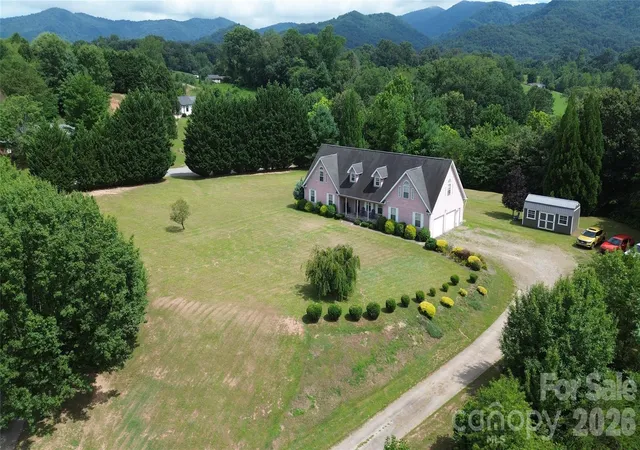 2nd image of 130 Crestview St, Canton, NC 28716 | MLS# 4345646