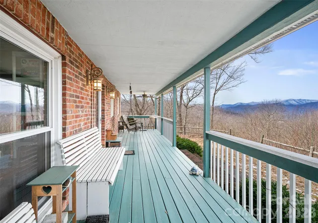 Homes for sale in Swannanoa, NC | 126 Wildflower Cove Dr, Swannanoa, NC 28778 | MLS# 4345693