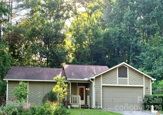 2nd image of 8 Turkey Toe Ln, Arden, NC 28704 | MLS# 4345806