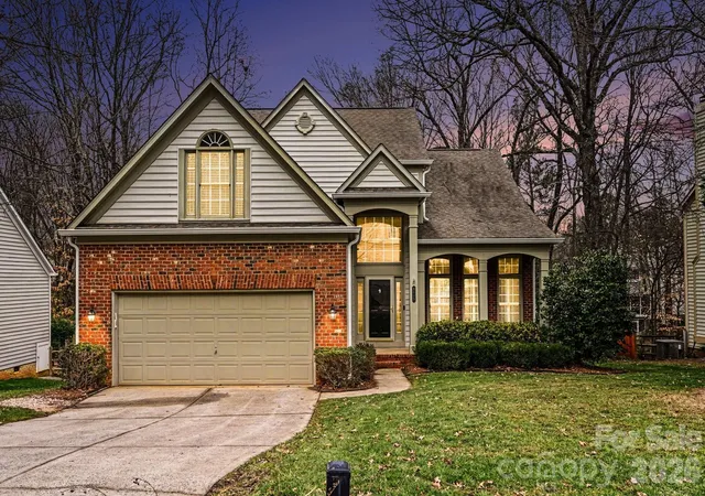 2nd image of 5805 Swanston Dr, Charlotte, NC 28269 | MLS# 4345984