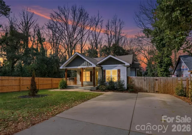 2nd image of 2224 Weyland Ave, Charlotte, NC 28208 | MLS# 4346136