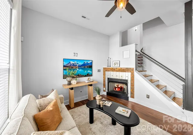 4th image of 530 Steel Gardens Blvd, Charlotte, NC 28205 | MLS# 4346270