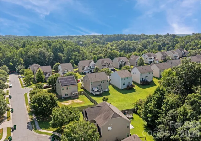 37th image of 10621 Shanon Darby Ln, Charlotte, NC 28214 | MLS# 4346409