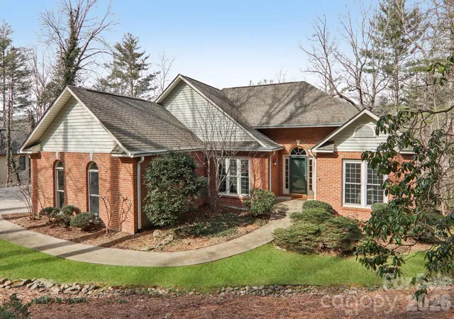 4th image of 741 Zelda Ct, Hendersonville, NC 28792 | MLS# 4346462
