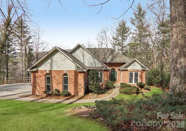 5th image of 741 Zelda Ct, Hendersonville, NC 28792 | MLS# 4346462
