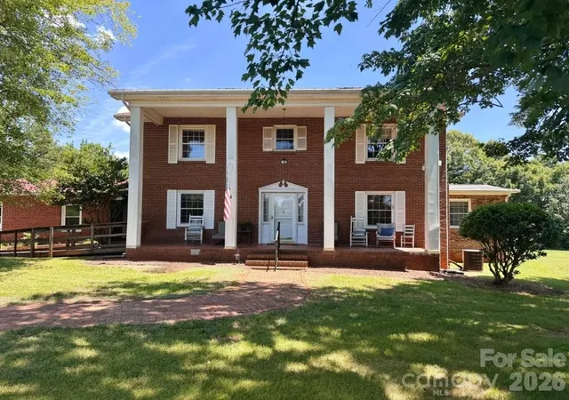 Photo 3 of Sale Pending at 171 Lakey Rd, Mocksville, NC 27028 | MLS# 4346515 | Listing updated on 2026-08-14