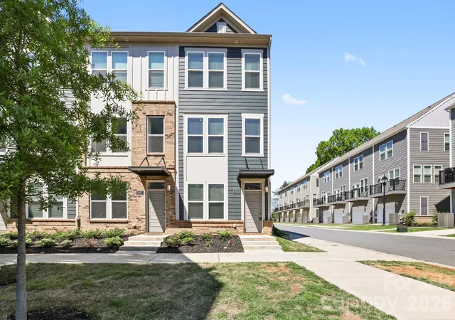 1st image of 5005 Sovereignty Ct, Charlotte, NC 28205 | MLS# 4346589