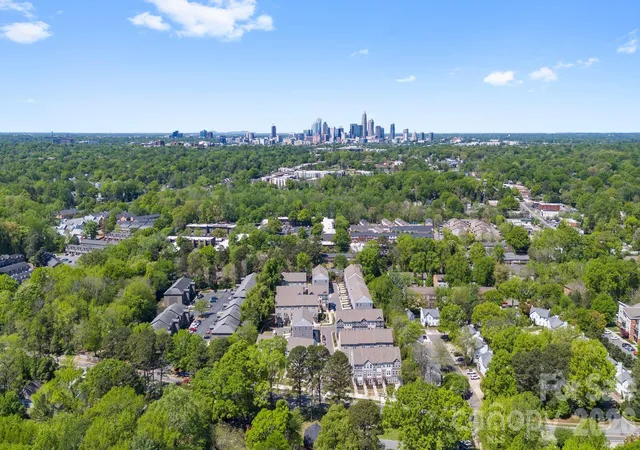 34th image of 5005 Sovereignty Ct, Charlotte, NC 28205 | MLS# 4346589