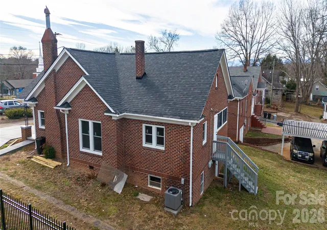 25th image of 430 N Green St, Morganton, NC 28655 | MLS# 4346598