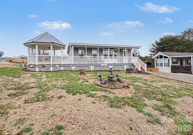 3rd image of 121 Grand View Dr #202/202A, New London, NC 28127 | MLS# 4346816