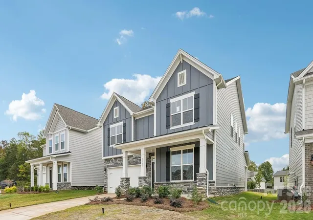 Photo 2 of Single family home for sale at 4301 Round Table Dr, Gastonia, NC 28056 | MLS# 4346850 | Listing updated on 2026-10-29
