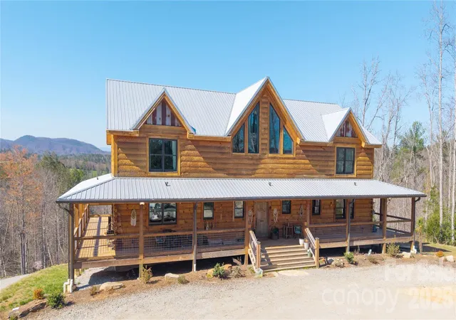 Photo 4 of Single family home for sale at 4885 Grandin Rd, Lenoir, NC 28645 | MLS# 4346888 | Listing updated on 2026-07-27