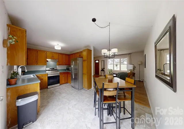 Photo 3 of Single family home for sale at 2507 Otis Dellinger Rd, Lincolnton, NC 28092 | MLS# 4347007 | Listing updated on 2026-09-22