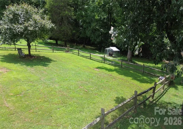 Photo 4 of Single family home for sale at 2507 Otis Dellinger Rd, Lincolnton, NC 28092 | MLS# 4347007 | Listing updated on 2026-09-22