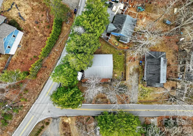 Homes for sale in Black Mountain, NC | 155 N Fork Rd, Black Mountain, NC 28711 | MLS# 4347013
