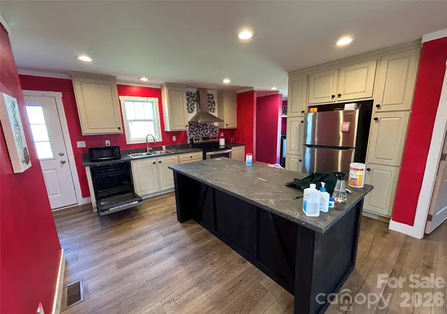Photo 4 of Single family home for sale at 100 Amber Ct, Whitakers, NC 27891 | MLS# 4347420 | Listing updated on 2026-10-05