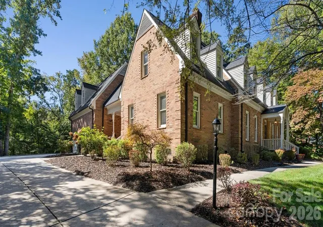 Photo 1 of Single family home for sale at 25 Blenheim Ct Ne, Concord, NC 28025 | MLS# 4347526 | Listing updated on 2026-09-30