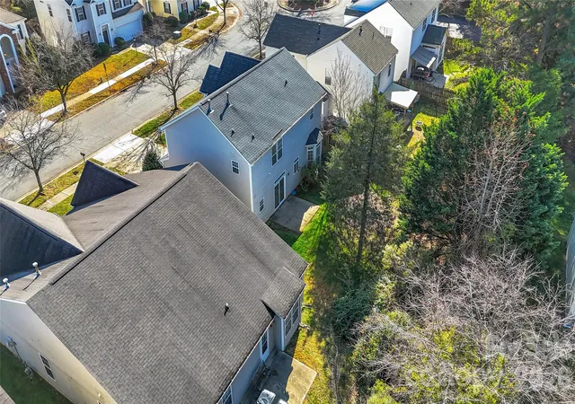 4th image of 5815 Waverly Lynn Ln, Charlotte, NC 28269 | MLS# 4347529