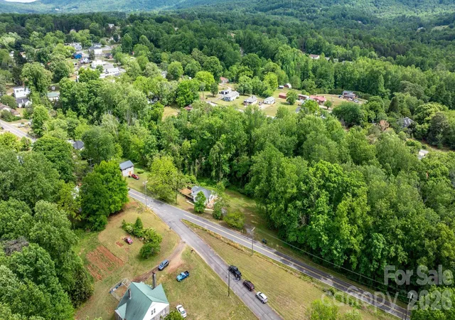 25th image of 625 Milton Ave Sw, Valdese, NC 28690 | MLS# 4347687