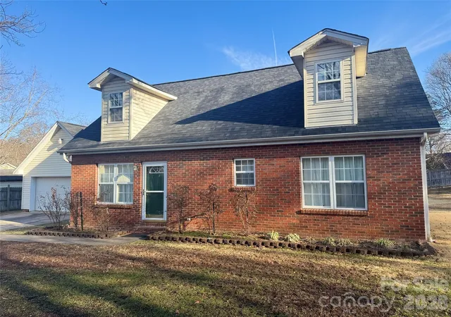 Homes for sale in Concord, NC | 4463 Legend St, Concord, NC 29027 | MLS# 4347692