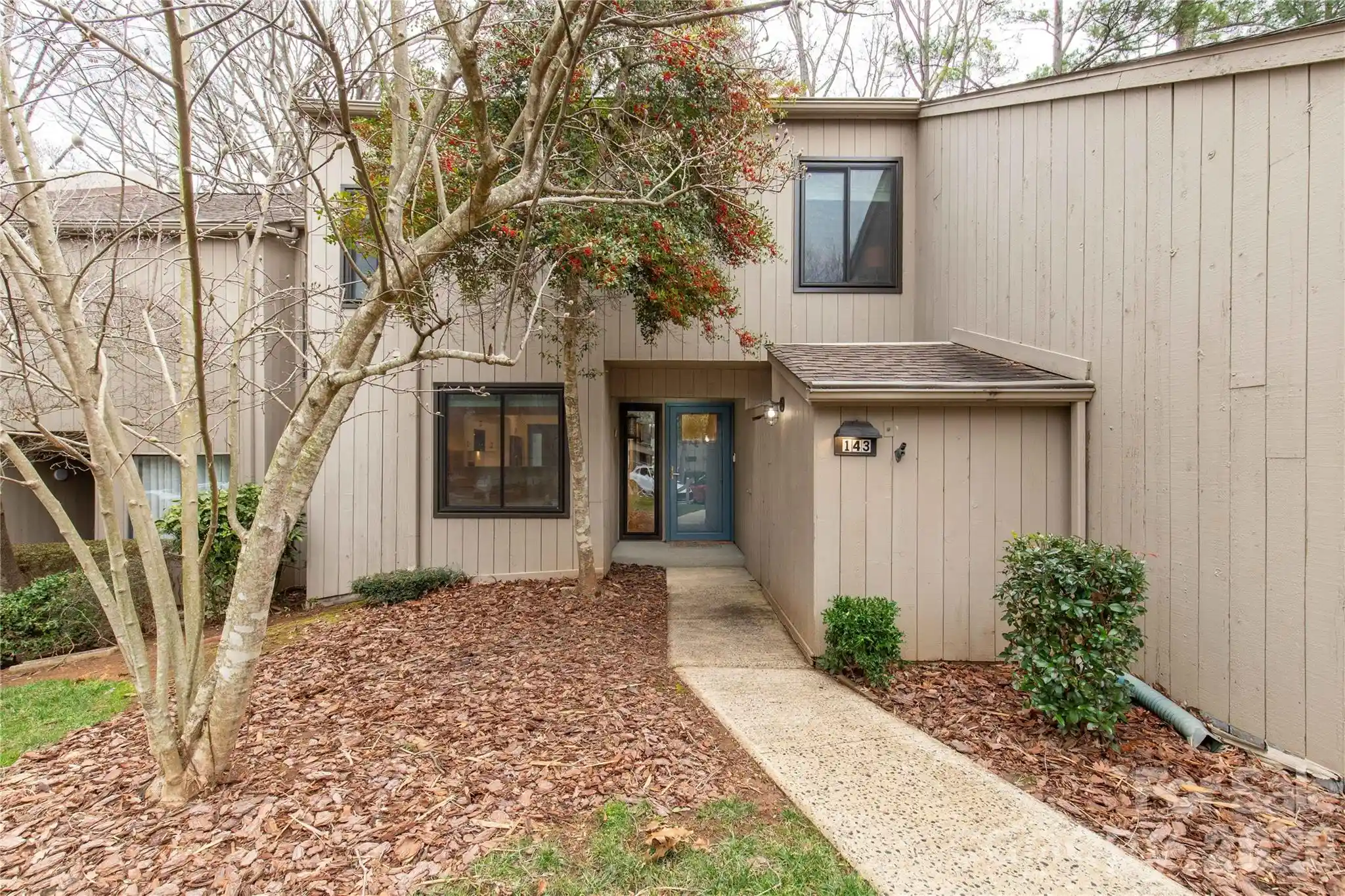 Listing Photo 2 - Condo for sale in 143 Greenridge Rd located at 143 Greenridge Rd, Lake Wylie, SC 29710 - Unit 143 Greenridge Rd