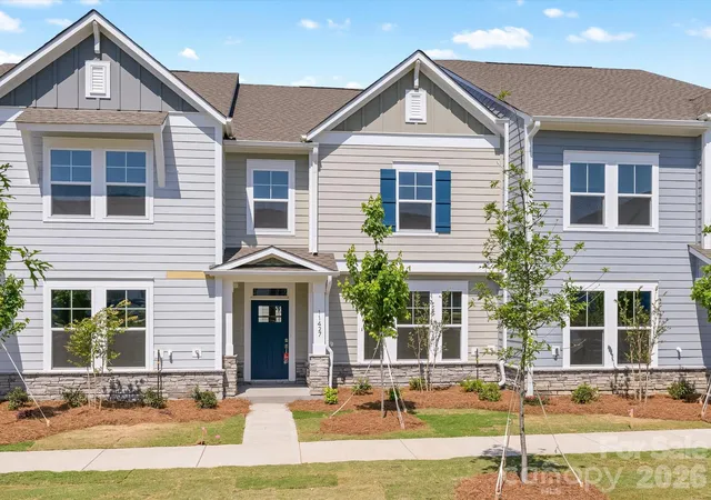 Photo 2 of Townhouse for sale at 11427 Prosperity Church Rd, Huntersville, NC 28078 | MLS# 4348912 | Listing updated on 2026-10-05