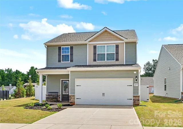 Homes for sale in Charlotte, NC | 2215 Transatlantic Ave, Charlotte, NC 28215 | MLS# 4349079