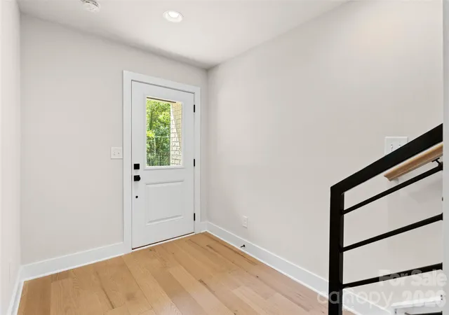 5th image of 6017 Irwins Branch Dr, Charlotte, NC 28217 | MLS# 4349168