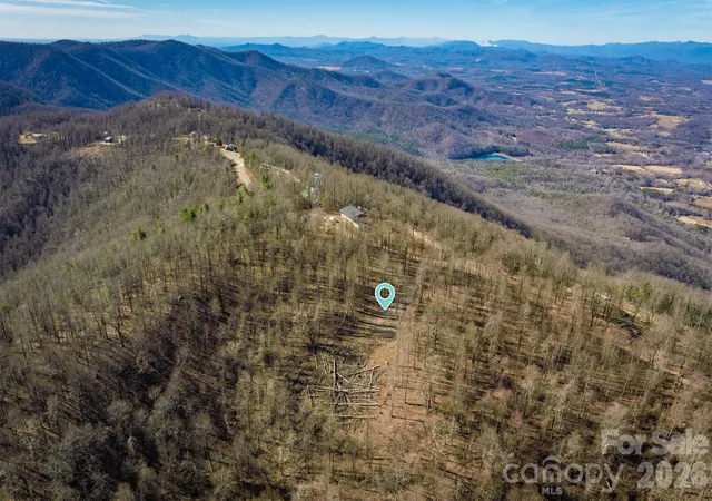 4th image of 7596 Walkertop Mtn Overlook Dr, Morganton, NC 28655 | MLS# 4349227