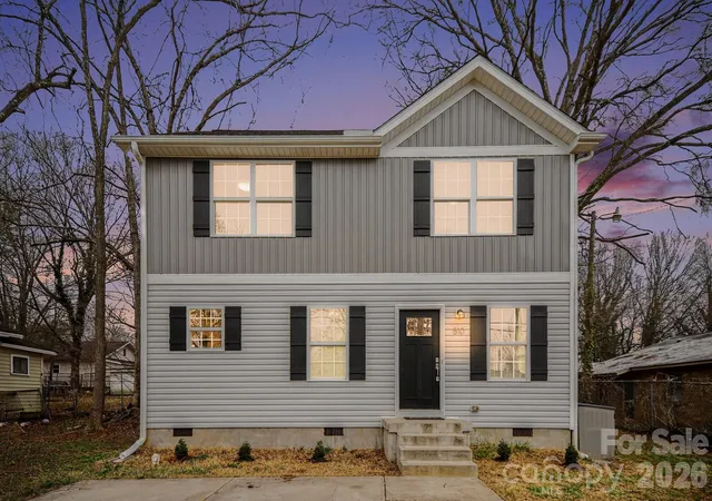 Photo 2 of Single family home for sale at 510 Blanton St, Shelby, NC 28150 | MLS# 4349284 | Listing updated on 2026-08-05