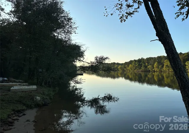 1st image of 1800 Hilferty Rd, Hickory, NC 28601 | MLS# 4349505