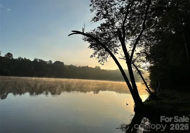 3rd image of 1800 Hilferty Rd, Hickory, NC 28601 | MLS# 4349505