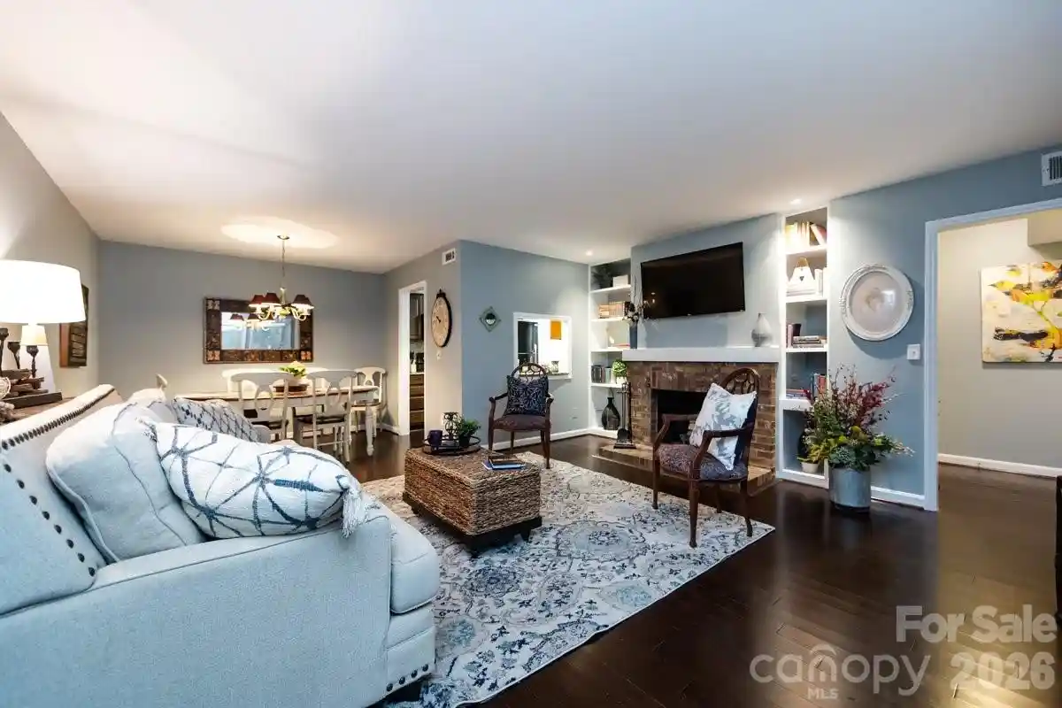 Listing Photo 1 - Condo for sale in 3929 Colony Xing Dr located at 3929 Colony Xing Dr, Charlotte, NC 28226 - Unit 3929 Colony Xing Dr