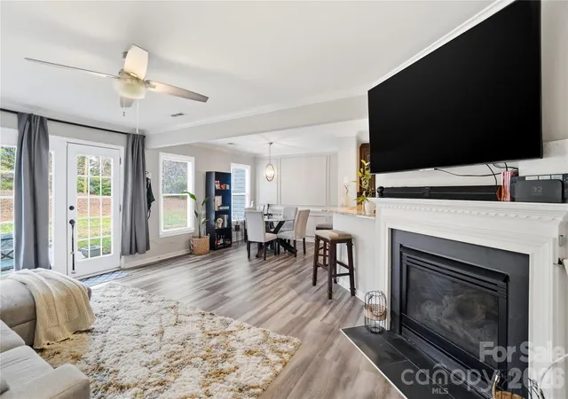 5th image of 8729 Fox Chase Ln, Charlotte, NC 28269 | MLS# 4349672