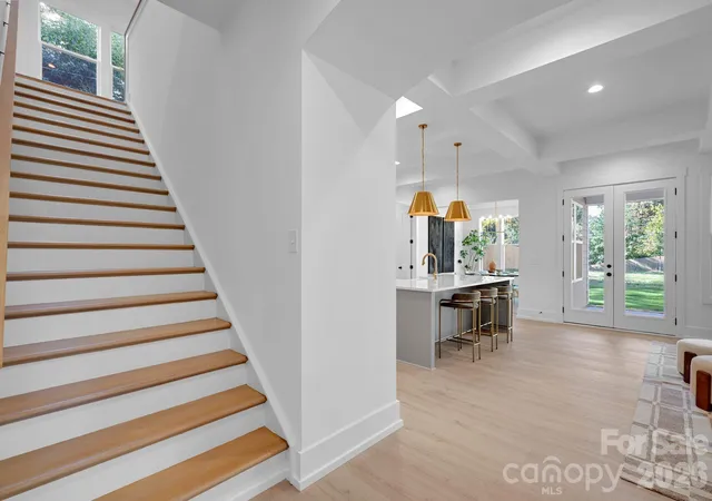 3rd image of 4803 Currituck Dr, Charlotte, NC 28210 | MLS# 4349785