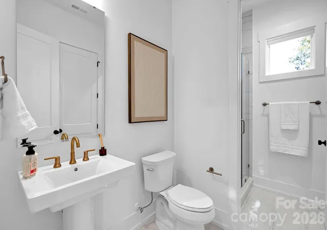 4th image of 4809 Currituck Dr, Charlotte, NC 28210 | MLS# 4349791