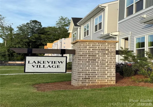 33rd image of 6213 Kimball Ct #40, Charlotte, NC 28216 | MLS# 4349964