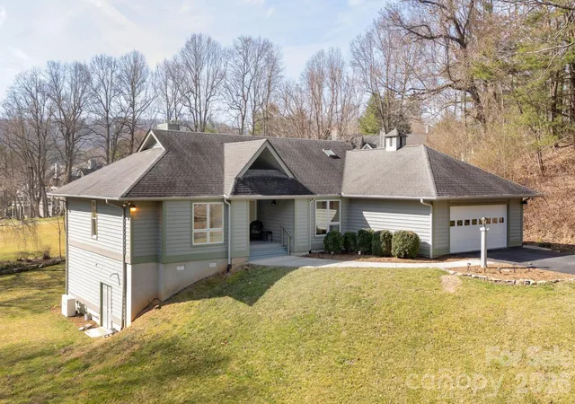 4th image of 132 Broadmoor Dr #V-1, Flat Rock, NC 28731 | MLS# 4350035