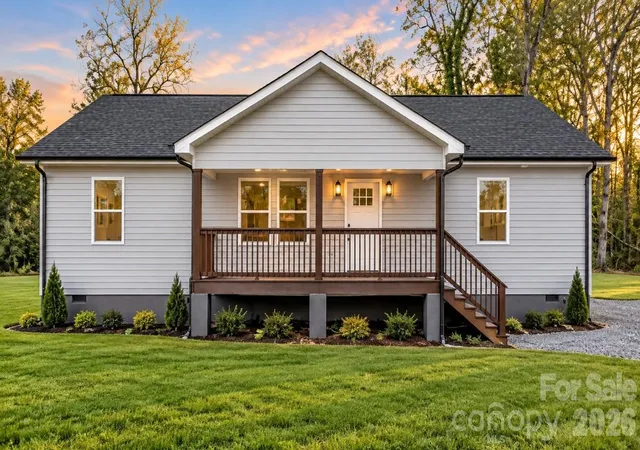 Photo 1 of Single family home for sale at 270 Old Lumber Yard Rd, Morganton, NC 28655 | MLS# 4350090 | Listing updated on 2026-10-26