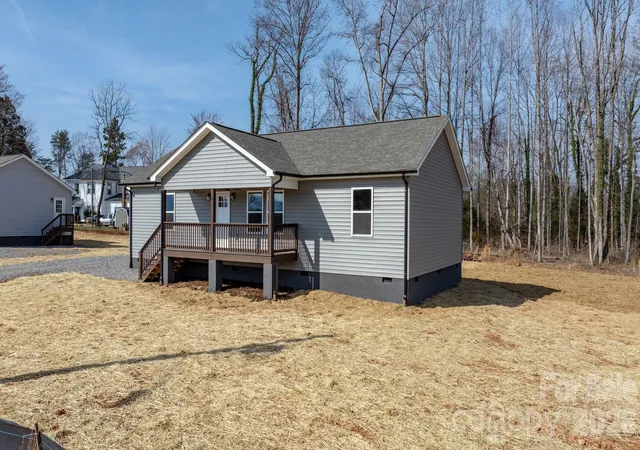 4th image of 250 Old Lumber Yard Rd, Morganton, NC 28655 | MLS# 4350093