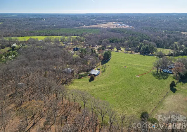 2nd image of 221 Lee Black Rd, Cherryville, NC 28021 | MLS# 4350186