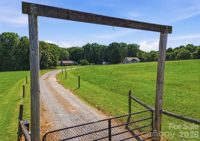 Homes for sale in Iron Station, NC | 4242 John Ritchie Rd, Iron Station, NC 28080 | MLS# 4350188