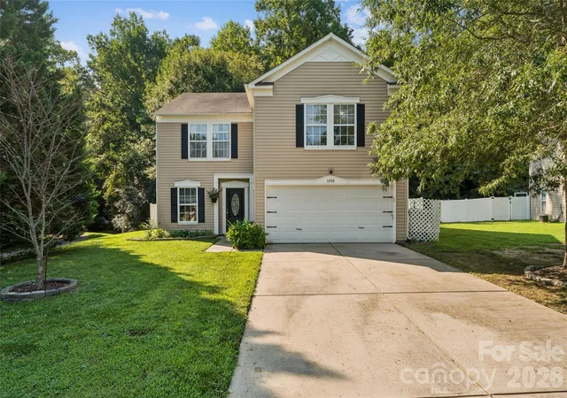 Photo 2 of Single family home for sale at 4208 Shasta Cir, Clover, SC 29710 | MLS# 4350275 | Listing updated on 2026-08-20