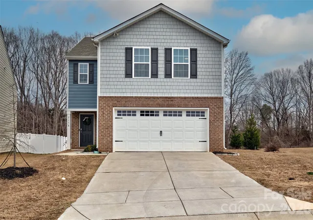 Homes for sale in York, SC | 2158 Redstone Dr, York, SC 29745 | MLS# 4350282