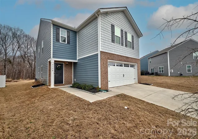 Homes for sale in York, SC | 2158 Redstone Dr, York, SC 29745 | MLS# 4350282