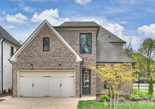 Photo 1 of Single family home for sale at 8159 Fairview Rd, Charlotte, NC 28226 | MLS# 4350673 | Listing updated on 2026-10-31