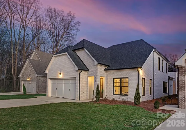 Photo 1 of Single family home for sale at 8163 Fairview Rd, Charlotte, NC 28226 | MLS# 4350674 | Listing updated on 2026-10-31
