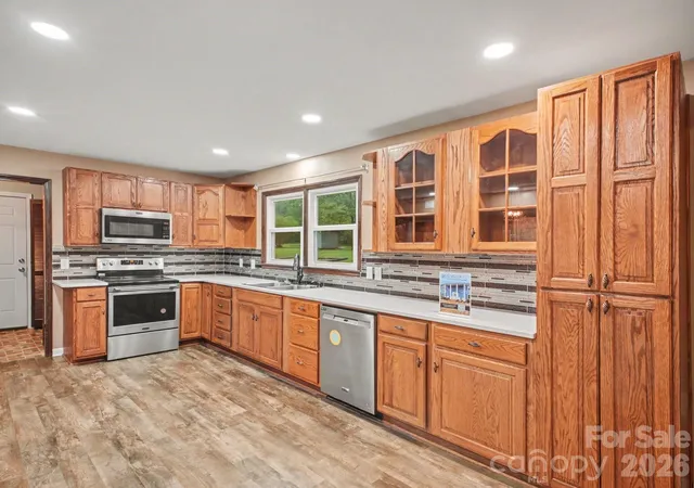 4th image of 3361 47Th Avenue Pl Ne, Hickory, NC 28601 | MLS# 4350708