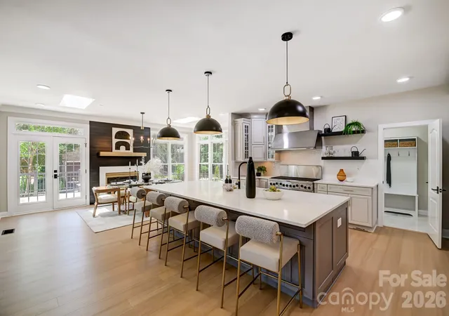 Photo 3 of Single family home for sale at 8707 Fairview Rd, Charlotte, NC 28226 | MLS# 4350865 | Listing updated on 2026-08-23
